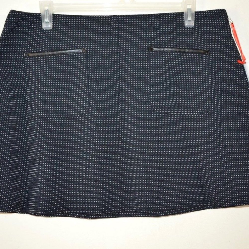 ELLE Black Mini Skirt White Polka-Dots Petite